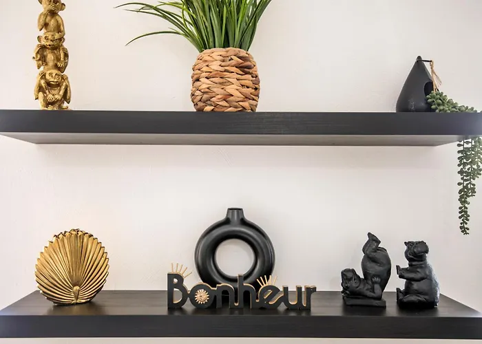 Cap Jungle 2pers Centre-ville Fibre * ミヨー